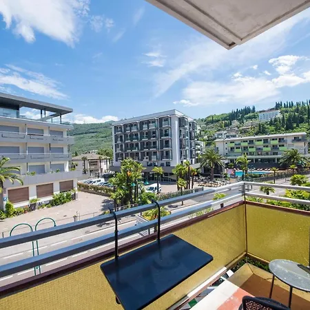 Aparthotel Cristine Riva del Garda